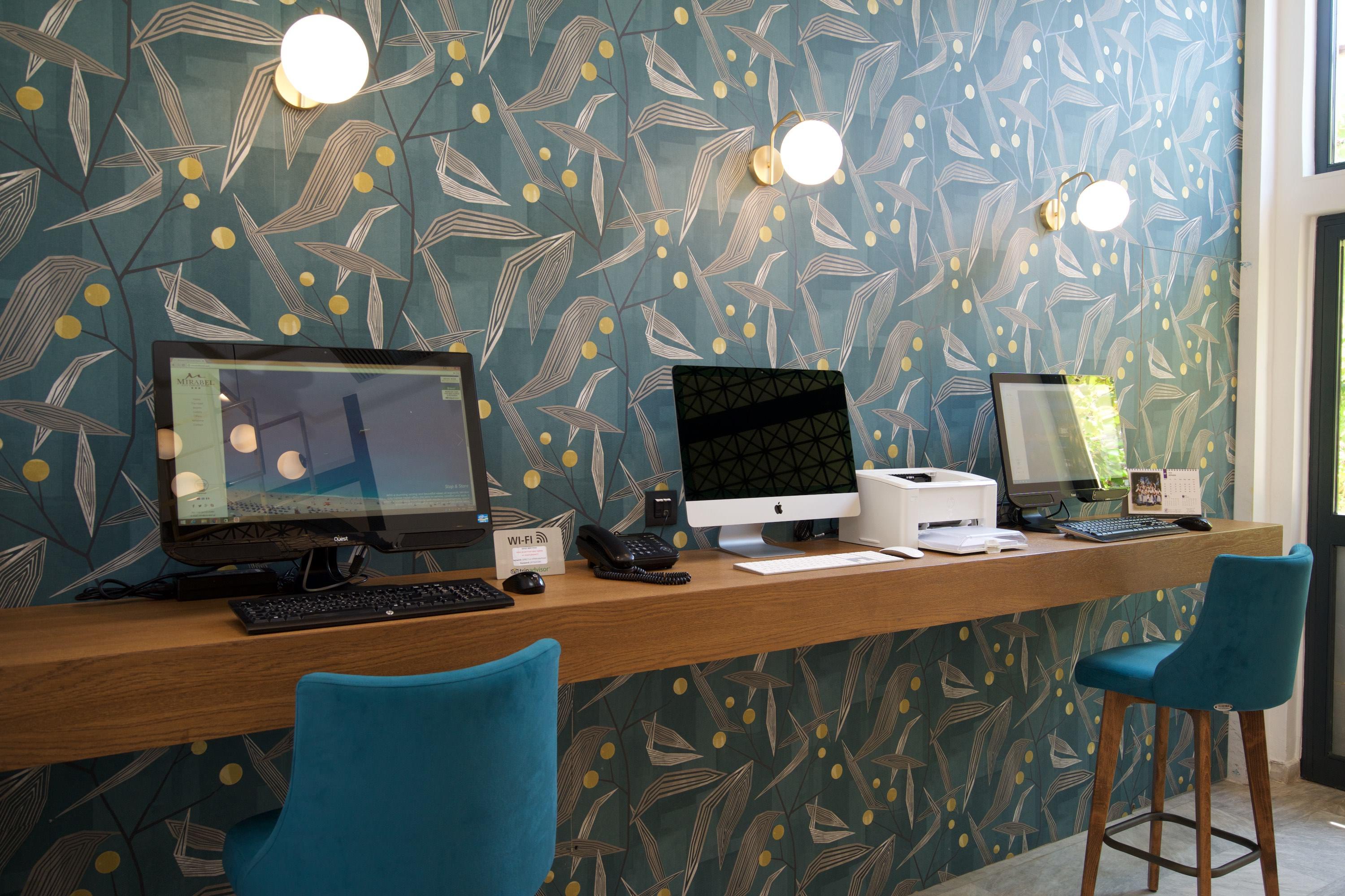 Mirabel Citycenter Hotel Argostóli Extérieur photo