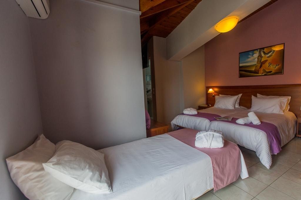 Mirabel Citycenter Hotel Argostóli Extérieur photo